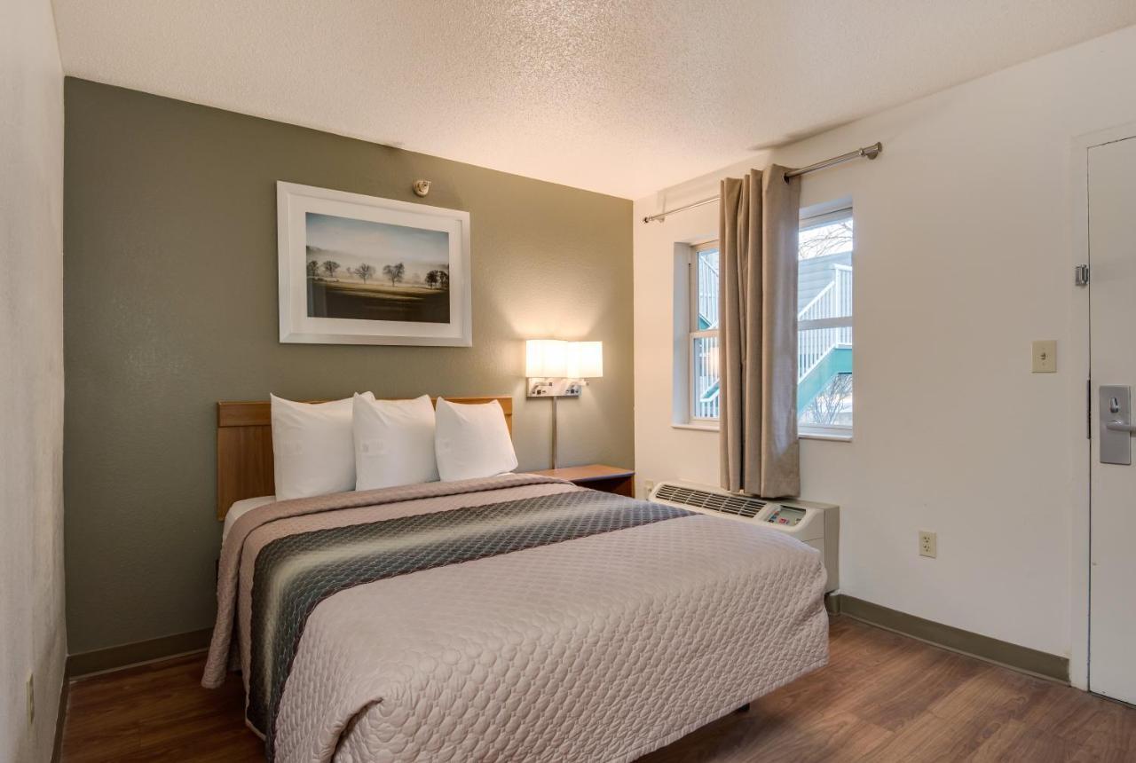 Birch Hill Suites Kansas City - Independence Kültér fotó