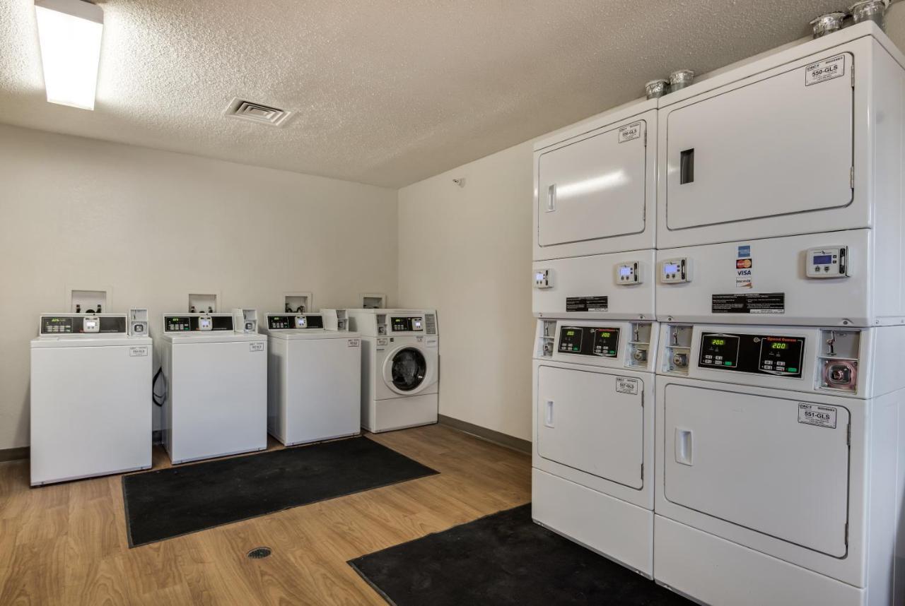 Birch Hill Suites Kansas City - Independence Kültér fotó